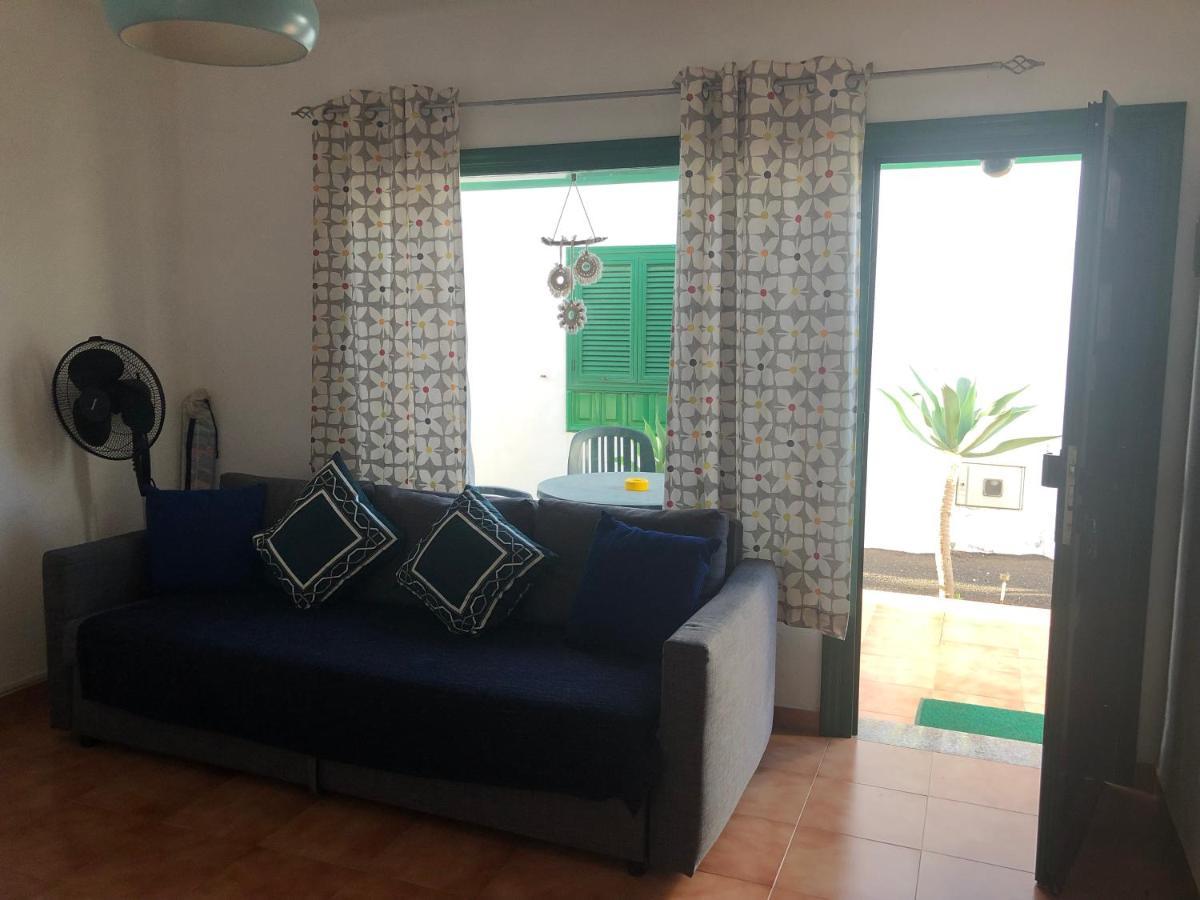 Little Gem Lanzarote Apartment ปูแอร์โตเดลคาร์เมน ภายนอก รูปภาพ